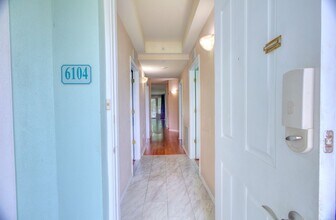 5123 Melbourne St in Port Charlotte, FL - Building Photo - Building Photo