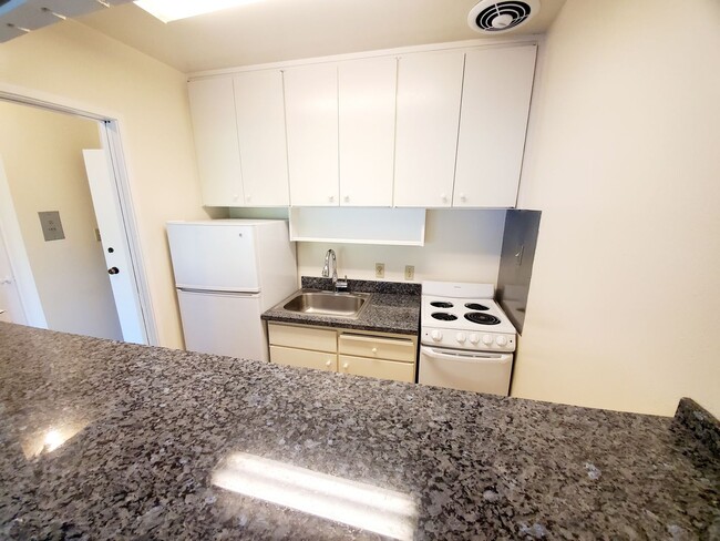 property at 928 Peninsula Ave