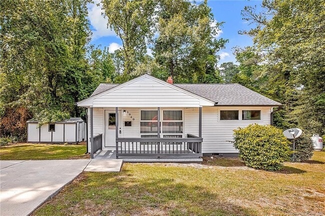 property at 1940 Spruce St