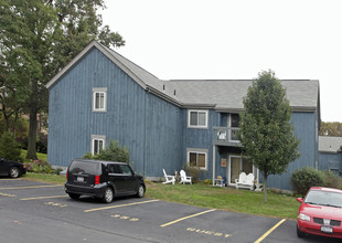 Rombout Village in Beacon, NY - Foto de edificio - Building Photo