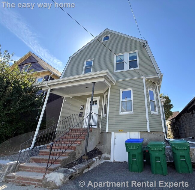 7 Leyden Ave