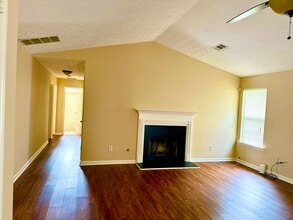 4552 Latchwood Dr in Stonecrest, GA - Building Photo - Building Photo