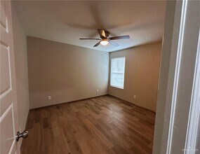 820 Redwood Ave in McAllen, TX - Building Photo - Building Photo
