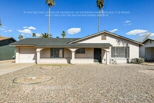 514 E Westchester Dr in Tempe, AZ - Building Photo