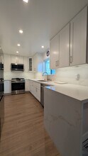 2019 Chilton Dr, Unit 2019 Chilton Dr unit A in Glendale, CA - Building Photo - Building Photo