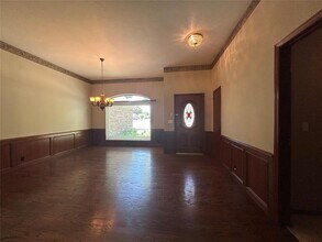 9908 Thompson Ave in Yukon, OK - Building Photo - Building Photo