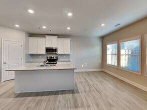 130 Wayne Ln in Canton, GA - Building Photo - Building Photo