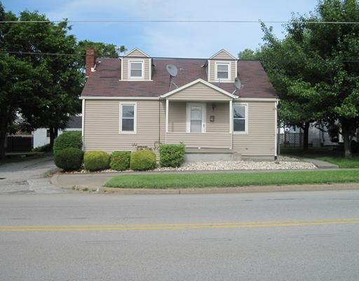 800 Lincoln Ave in Latrobe, PA - Foto de edificio - Building Photo