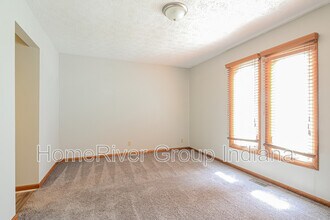 712 Daffon Dr in Indianapolis, IN - Building Photo - Building Photo