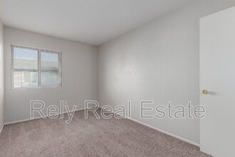 12740 W Amy Dr in Surprise, AZ - Building Photo - Building Photo