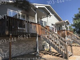 7131 E 66th Pl in Commerce City, CO - Building Photo