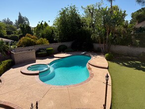 23446 Blythe St in Los Angeles, CA - Building Photo - Building Photo