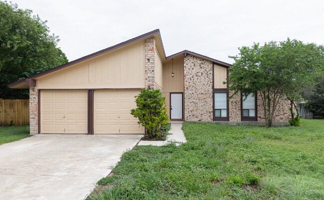 property at 5814 Pineway St