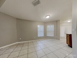 607 Coral Way in Winter Springs, FL - Building Photo - Building Photo