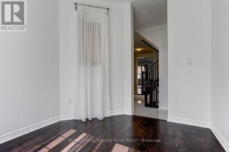 38 Casely Ave. in Richmond Hill, ON - Building Photo - Building Photo