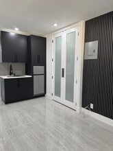 125 NE 30th Ct, Unit Studio in Wilton Manors, FL - Building Photo - Building Photo