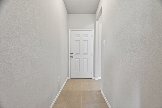 2519 Northern Great White Ct
