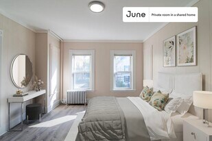 Room in Shared 7 bed/2 bath home, Unit D in Boston, MA - Building Photo