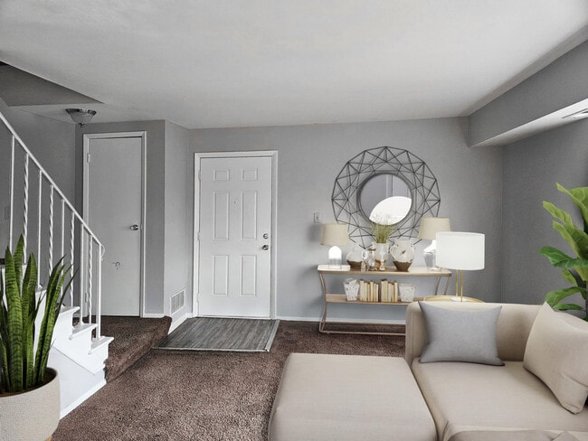 Lakeside Villas in Columbus, OH - Building Photo - Building Photo