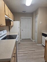 6548 Swissco Dr in Orlando, FL - Building Photo - Building Photo