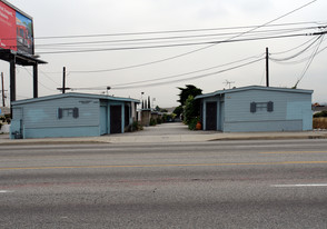 Westmount Court Trailer Park Apartments