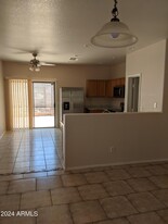 5905 West Odeum Ln in Phoenix, AZ - Building Photo - Building Photo