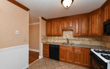 2 Belmont in West Long Branch, NJ - Building Photo - Building Photo