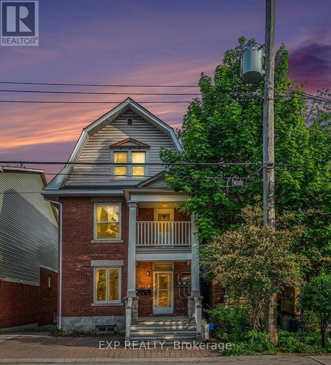 property at 350 Fifth Ave