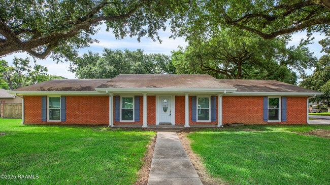 property at 100 Dunlieth Dr
