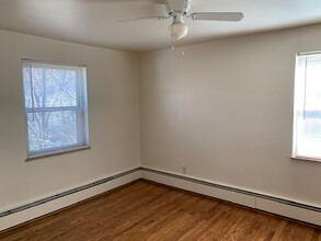 2283 Rosedale Ave, Unit 1 in Cincinnati, OH - Foto de edificio - Building Photo