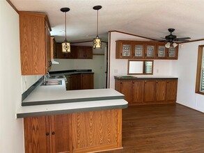 16066 N Loop Dr in Plantersville, TX - Building Photo - Building Photo