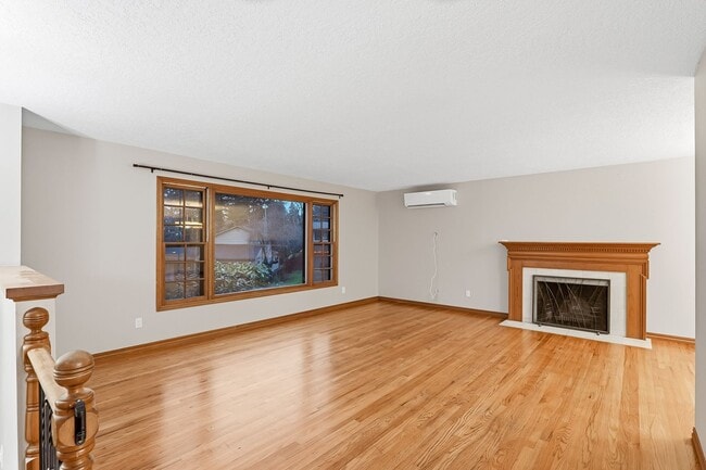 1421 Laburnum Way in Lake Oswego, OR - Building Photo - Building Photo