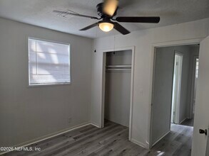 5022 Kingsbury St in Jacksonville, FL - Building Photo - Building Photo