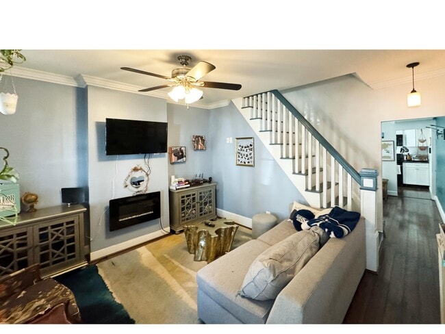 property at 2561 Sepviva St