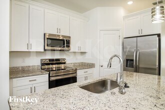 201 Spoonbill Ln in Kissimmee, FL - Building Photo - Building Photo