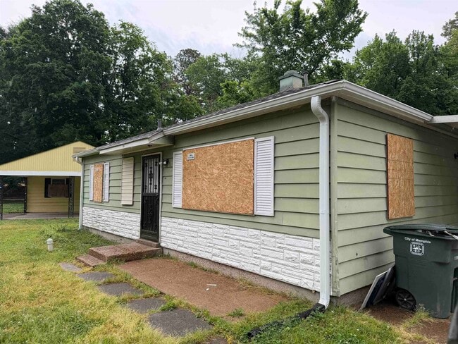 property at 791 Par Ave