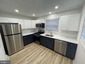 105 Breslin Ave in Haddonfield, NJ - Building Photo - Building Photo