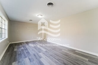 522 Beaverbrook Dr in Jackson, MS - Building Photo - Building Photo