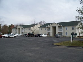 Chesapeake Apartments in Marion, IL - Building Photo - Building Photo