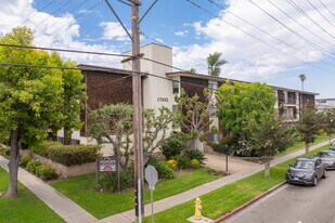 Vallarta Apartments in Torrance, CA - Building Photo