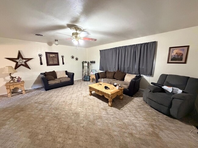 2509 58th St in Lubbock, TX - Foto de edificio - Building Photo