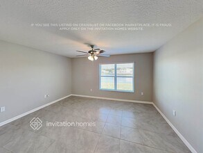 4116 Silver Strand Trl in Palmetto, FL - Foto de edificio - Building Photo
