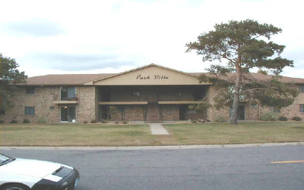 Park Villa in Bloomington, MN - Foto de edificio - Building Photo