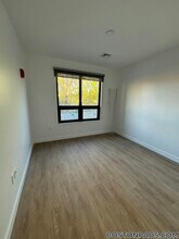 199 Gardner St in Boston, MA - Foto de edificio - Building Photo