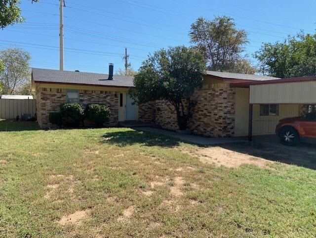 8213 Elkridge Ave in Lubbock, TX - Building Photo