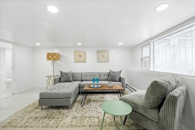 property at 283 GRIFFITH St