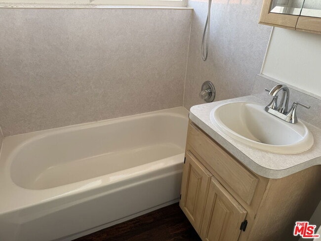 property at 3355 Kallin Ave