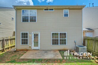 513 Epris Ln in Mcdonough, GA - Building Photo - Building Photo
