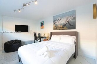 1100 NE 1st Ave. in Fort Lauderdale, FL - Building Photo - Building Photo