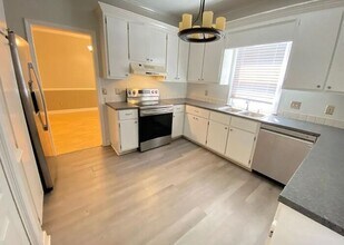 261 Conrad Cir in Columbia, SC - Building Photo - Building Photo